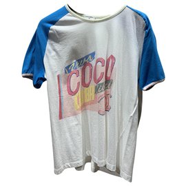 Vintage Chanel cute t-shirt