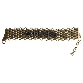 Pulsera Chanel Dorada Metal