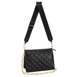 Louis Vuitton Couscin PM Borsa in pelle nera