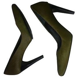 Escarpins Vanessa Bruno Vert Olive en Cuir de Veau