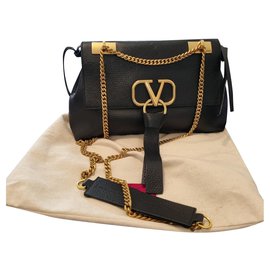 Sac à main Valentino Garavani en cuir noir