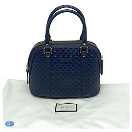 Gucci Guccissima Bauletto Handtasche aus Leder Blau