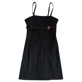 Vestido negro de tiras Versace con drapeado y abertura