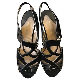 Sandali con tacco Nicholas Kirkwood in pelle nera