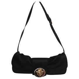 Pochette Gucci in pelle e seta nera