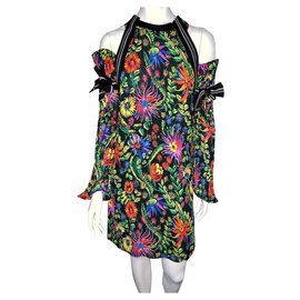 3.1 Phillip Lim Kleid mit Blumenmuster und schulterfreien Ärmeln