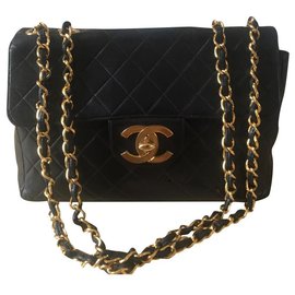 Chanel Timeless Jumbo