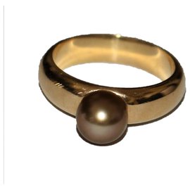Autre Marque Anello con perla marina in oro giallo 18K