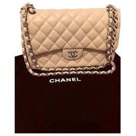 Borsa a mano Chanel Jumbo in pelle d'agnello argento