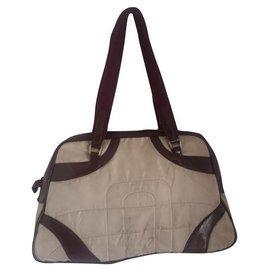 Borsa Prada in tessuto crema