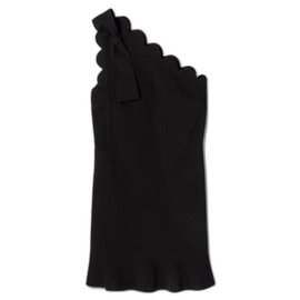 Vestido negro de un hombro con volantes Victoria Beckham x Target