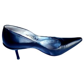 Décolleté con tacco a spillo Free Lance in pelle nera