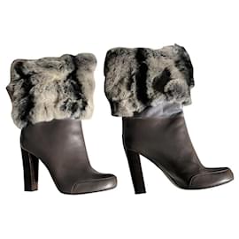 Botas de tacón Pollini de cuero y piel gris