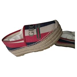 Gucci Sylvie Espadrilles Red Cloth Size 37