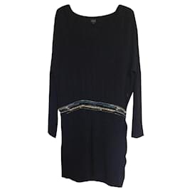 Swildens Kleid aus blauem Viskose-Crêpe mit Perlengürtel