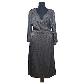 Vestido negro Day Birger & Mikkelsen de viscosa y rayón