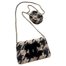 Portafoglio su Chain Chanel
