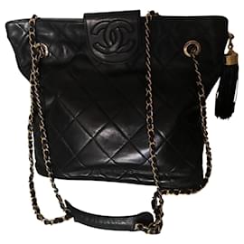Borsa Chanel in pelle nera