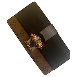 Louis Vuitton Brown Monogram Reverse Sarah Column Lange Geldbörse Schwarz