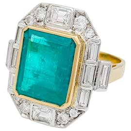 inconnue Zwei goldener Smaragd- und Diamantring.