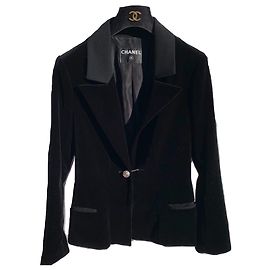 Chaqueta Chanel Tuxedy de lana negra