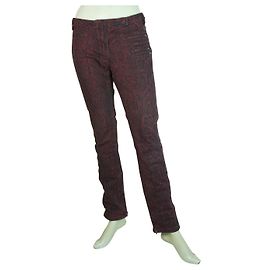 Pantalones con puños con cremallera y estampado animal en rojo burdeos de Maison Scotch 29