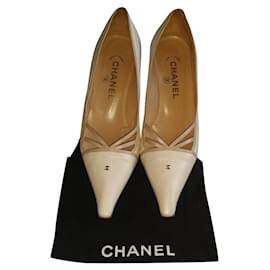 Chanel Lederpumps Eggshell 38