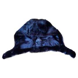SOMBRERO DE PIEL DE VISÓN NEGRO PRADA - Prada