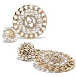Orecchini a bottone CHANEL XL con perle e strass - Chanel