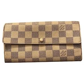Louis Vuitton Sarah Wallet Beige Leather