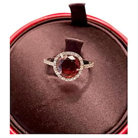 Pomellato Colpo di Fulmine Ring Weißgold und Granat