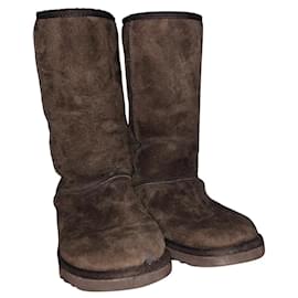 Botas Ugg Classic Tall Marrón Oscuro Piel de Cordero