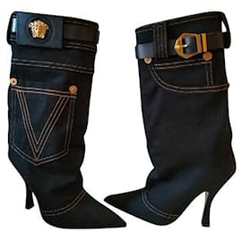 Versace Tribute Stiefel aus schwarzem Denim