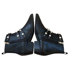 Stivaletti Claudie Pierlot in pelle nera con perline