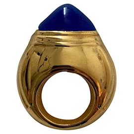 Spilla Boucheron in metallo dorato e resina 5 x 3