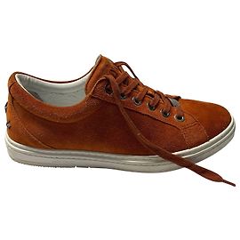 Jimmy Choo Cash Trainer aus braunem Wildleder