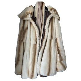 Cappotto in pelliccia Fendi Beige Crema Bronzo