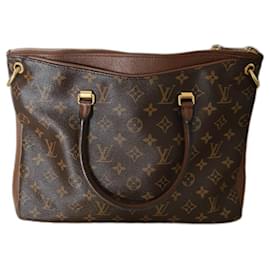 Borsa Louis Vuitton Pallas in pelle color nocciola