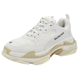 Sneaker Triple S Balenciaga Da Uomo Di Colore Nero
