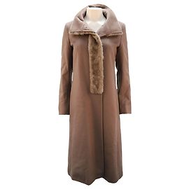 Chaqueta Larga Max Mara con Cuello de Piel Sintética en Fibra de Alpaca Marrón