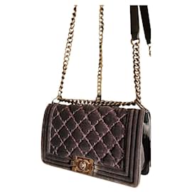 Chanel Boy Mediano Terciopelo Gris Oscuro