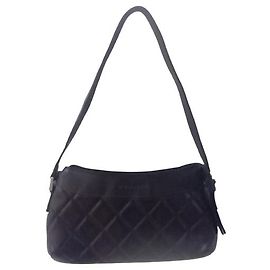 Pierre Cardin Handtasche aus schwarzer Kunstpelz