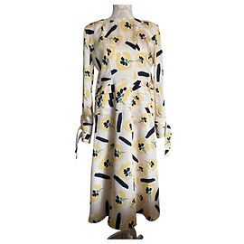 Vestido Linda Rejina Pyo estampado floral de satén
