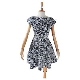 Kate Spade Blumenkleid aus Baumwolle Blau Weiß Schwarz