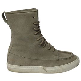 Autre Marque Common Projects Tournament High-Top-Sneakers aus Shearling in grauem Wildleder
