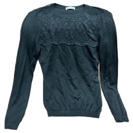 Sudadera Red Valentino de lana y encaje negra
