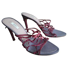 Prada High Heels aus Leder Violett