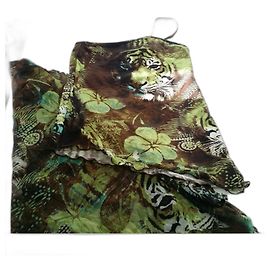 Charlotte Eskildsen Seiden Oberteil und Sarong Khaki