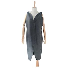 Robe en laine grise Yves Saint Laurent