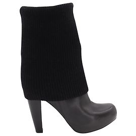 Loeffler Randall Wendy Botas tipo calcetín en cuero negro